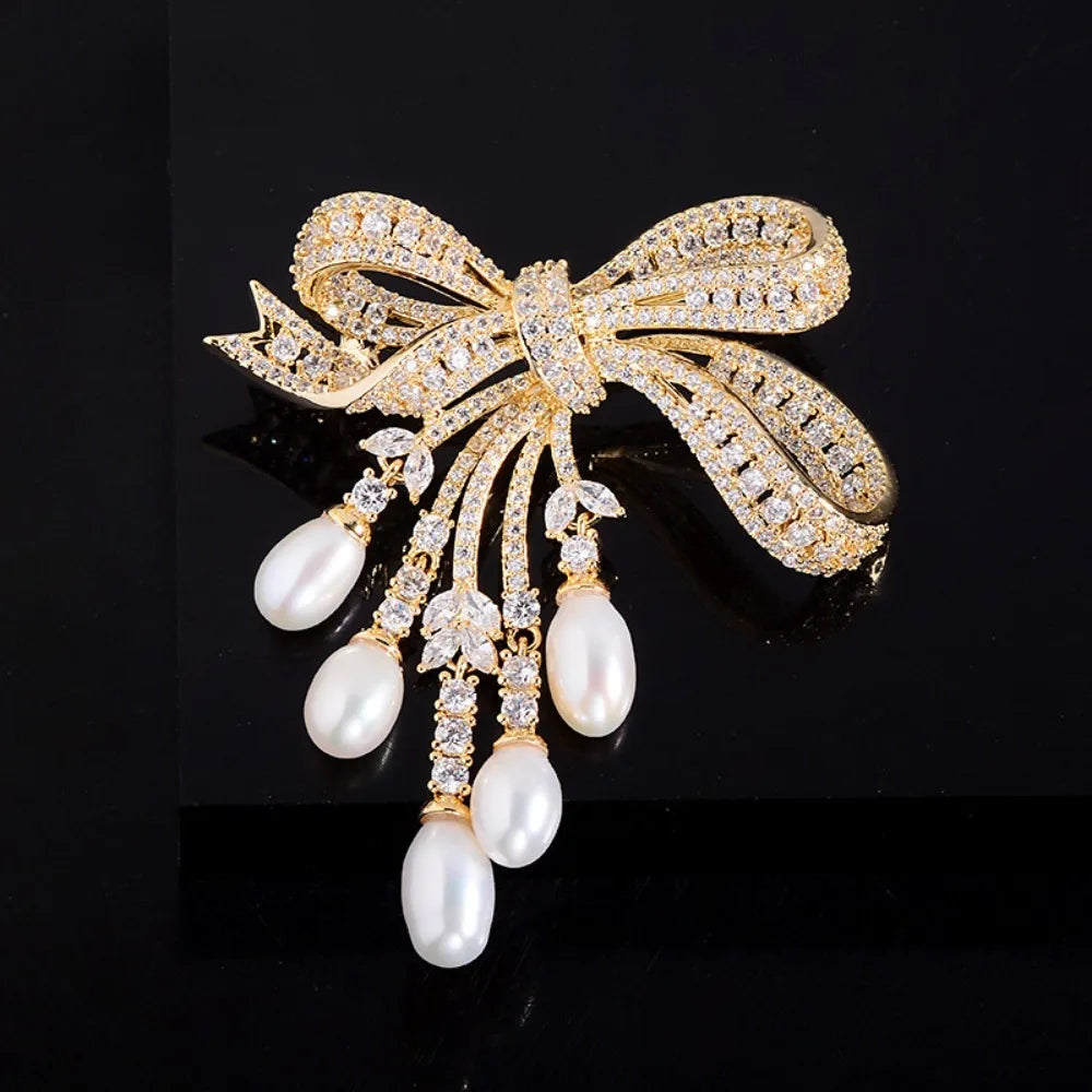 Exquisite Full of Diamonds Luxury Brooch Heavy Craftsmanship Pearl Tassels Rhinestone Brooch Bowknot Suit Jacket Pin Daily Wear